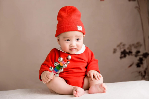 阳春怀孕肚子饿了就想吐